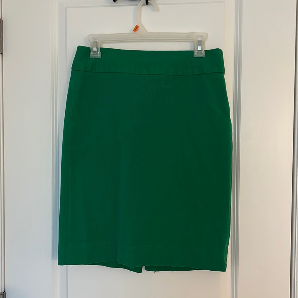 Banana republic green skirt - Picture 1 of 4